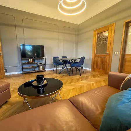 Wohnperle*großergarten*villa Apartment *